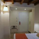 La Corte Fiorita Πανσιόν 4*