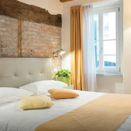 La Corte Fiorita Guest house