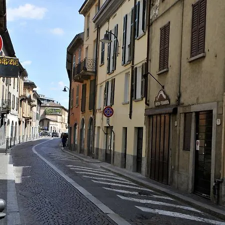 Guest house La Corte Fiorita