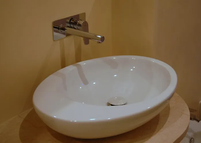 Πανσιόν La Corte Fiorita 4*