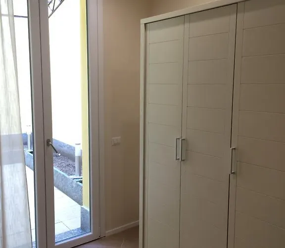 Πανσιόν La Corte Fiorita 4*