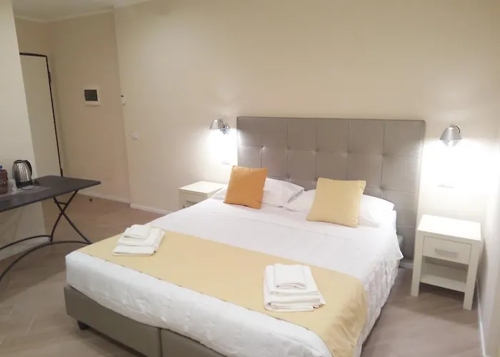 La Corte Fiorita Πανσιόν