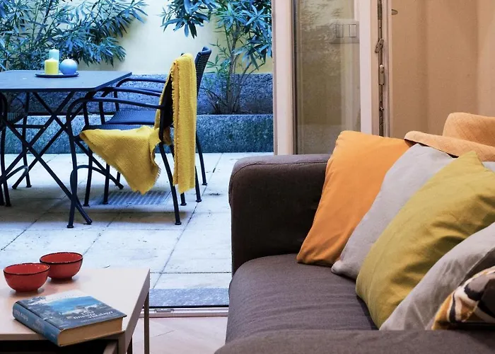 Πανσιόν La Corte Fiorita 4*