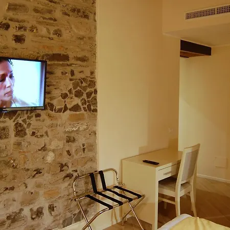 La Corte Fiorita 4*